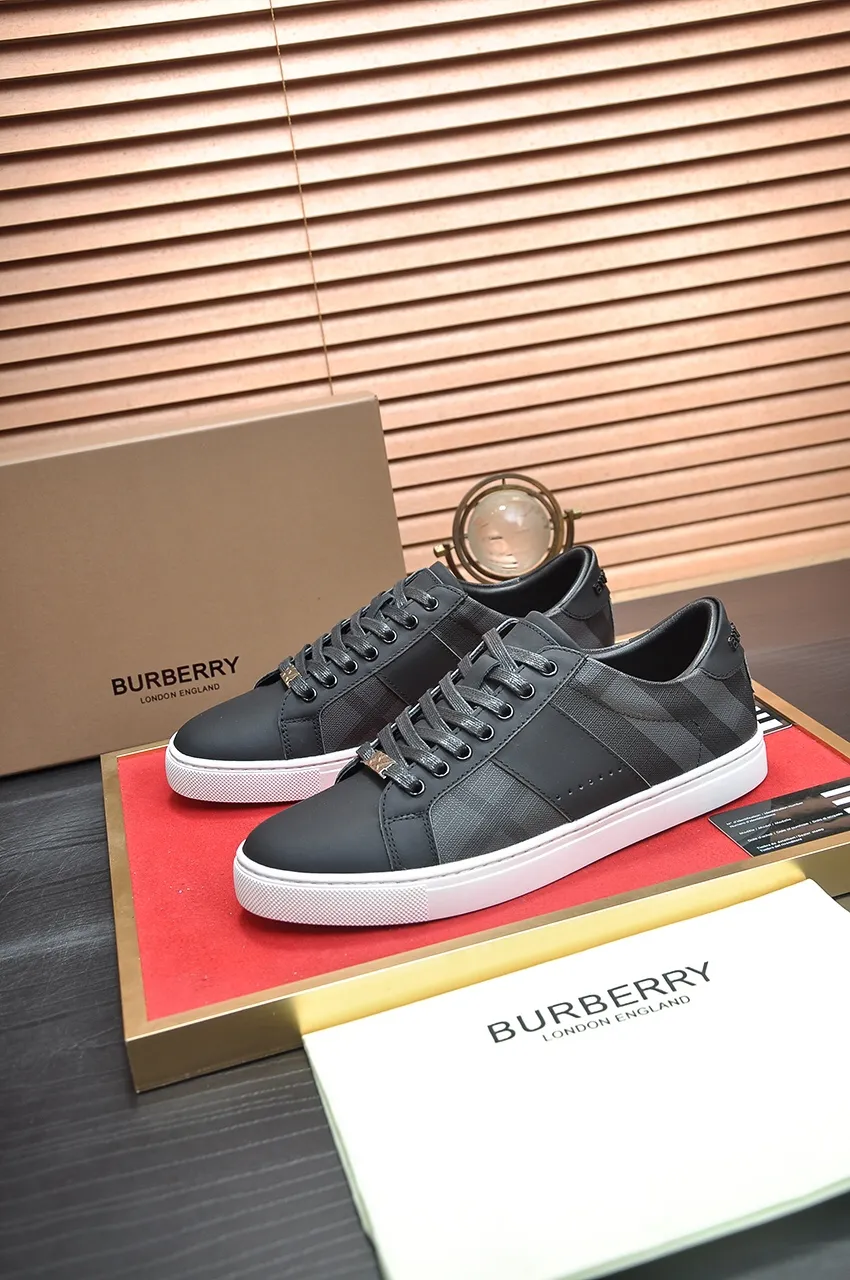 Men's shoes💰480💶[Burberry] (cowhide lining) classic low-top sneakers｜Imported cowhide with classic plaid fabric｜Cow leather lining｜Original outsole｜Fine workmanship and comfortable to wear Size: 38-44 (customized at 45)